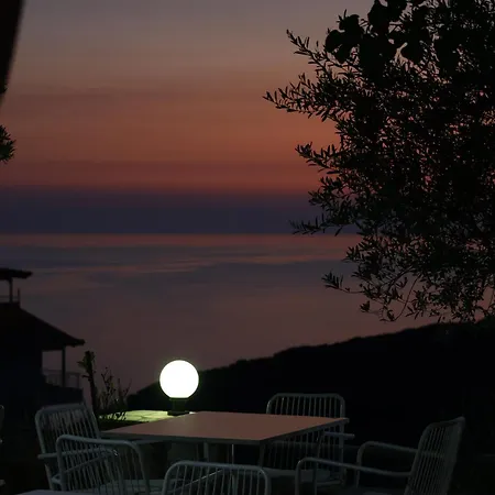 Sunset Serenity Гостевой дом 3*