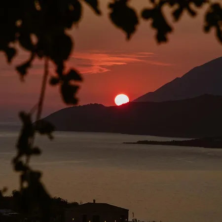 Sunset Serenity 3*