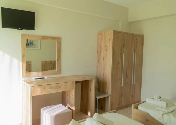 Sunset Serenity 3* Himarë